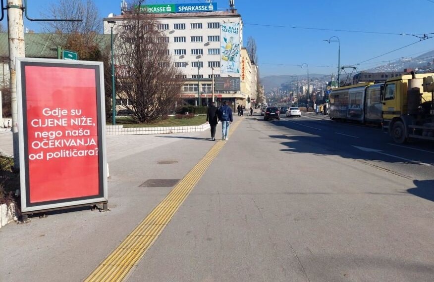 Zagonetni bilbordi pojavili se širom Bosne i Hercegovine s porukama o...